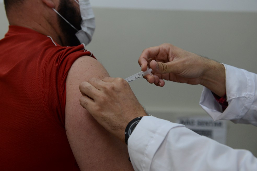 O que a ciência sabe sobre a duração da imunidade das vacinas contra a Covid-19